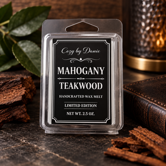 Mahogany Teakwood Limited Edition Clamshell Wax Melts